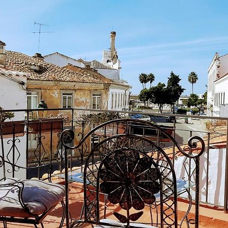 Vila Happy Terrace Downtown Tiny House 100% Portuguese Faro Exteriér fotografie